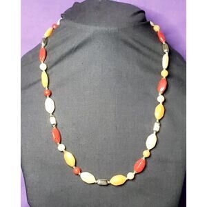 Vintage Simulated Natural Stone Acrylic Beaded Necklace With Gold Tone Accents